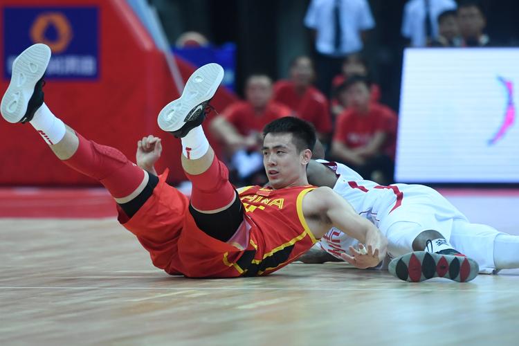 中国男篮热身赛录像