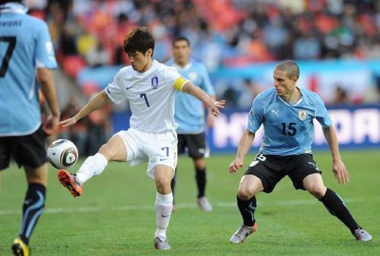 乌拉圭0-0韩国全场