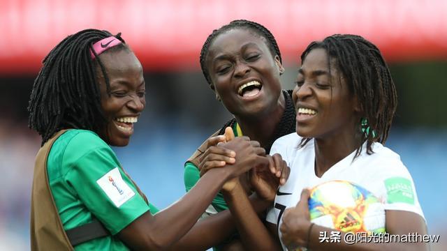 女足vs喀麦隆完整版