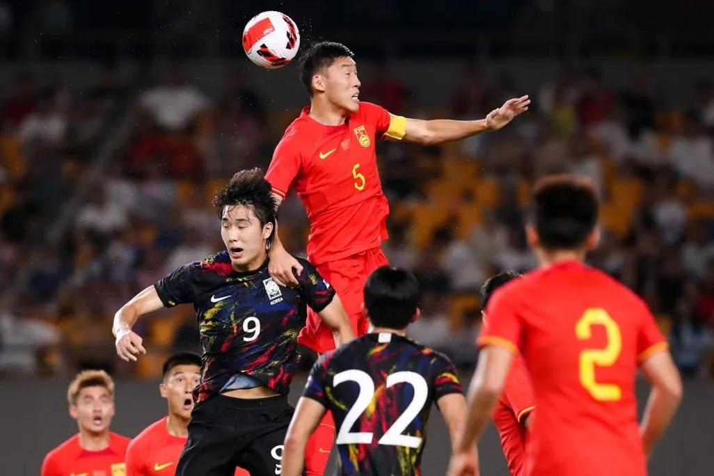 足球中国队vs韩国1比0